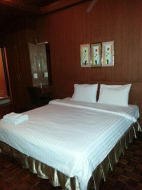 Eight Plus Hotel Бангкок Номер фото