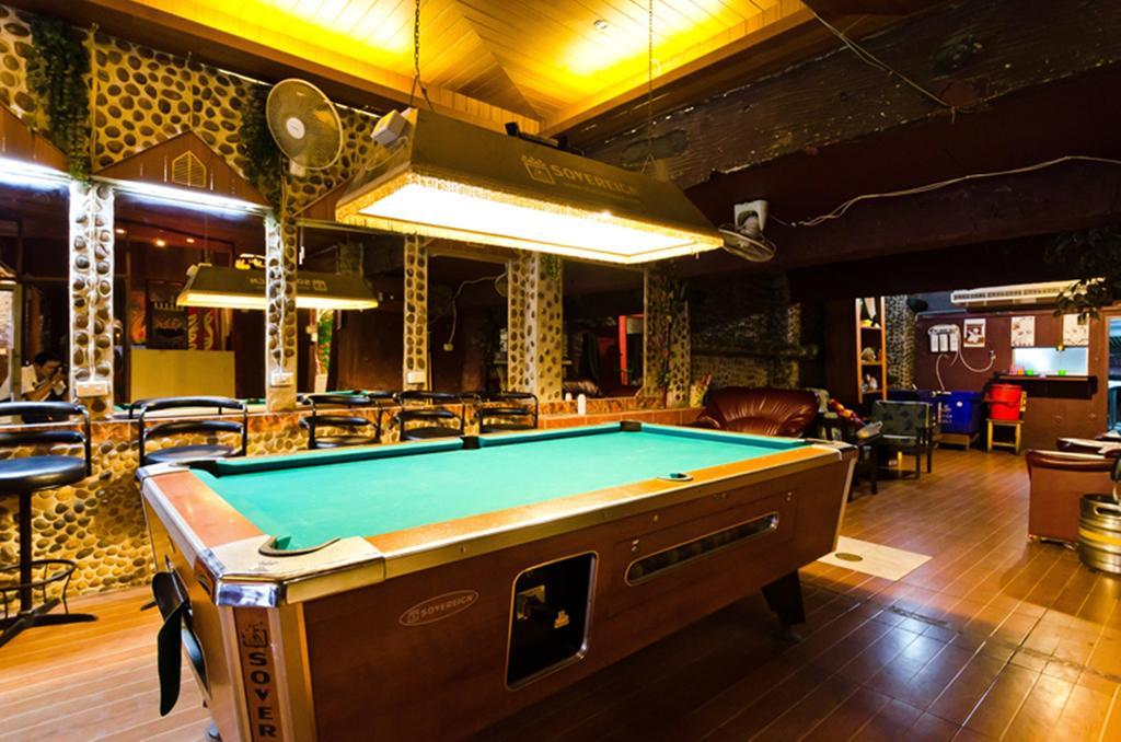 Eight Plus Hotel Бангкок Екстер'єр фото